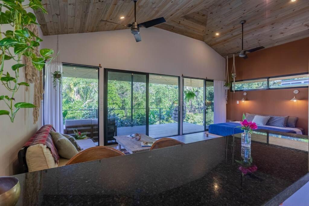 The Surf Journey Casita Villa Uvita Eksteriør billede